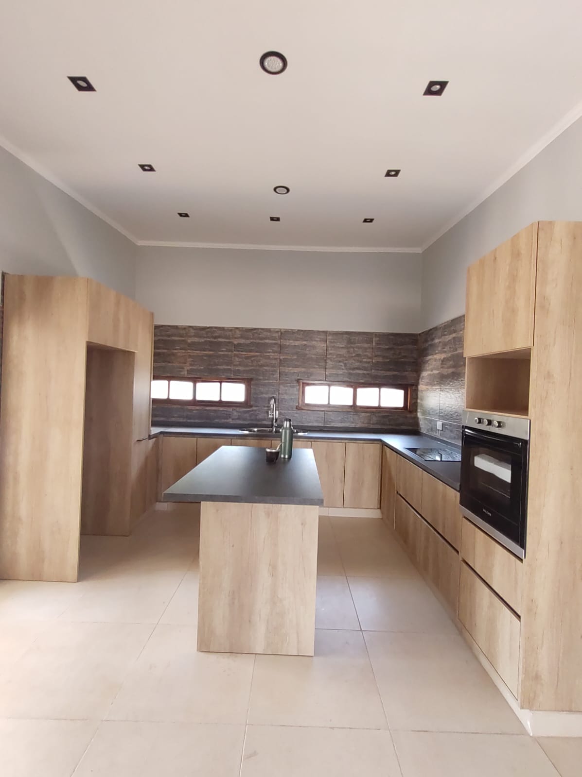 Cocina en Melamina Roble Kendal Natural